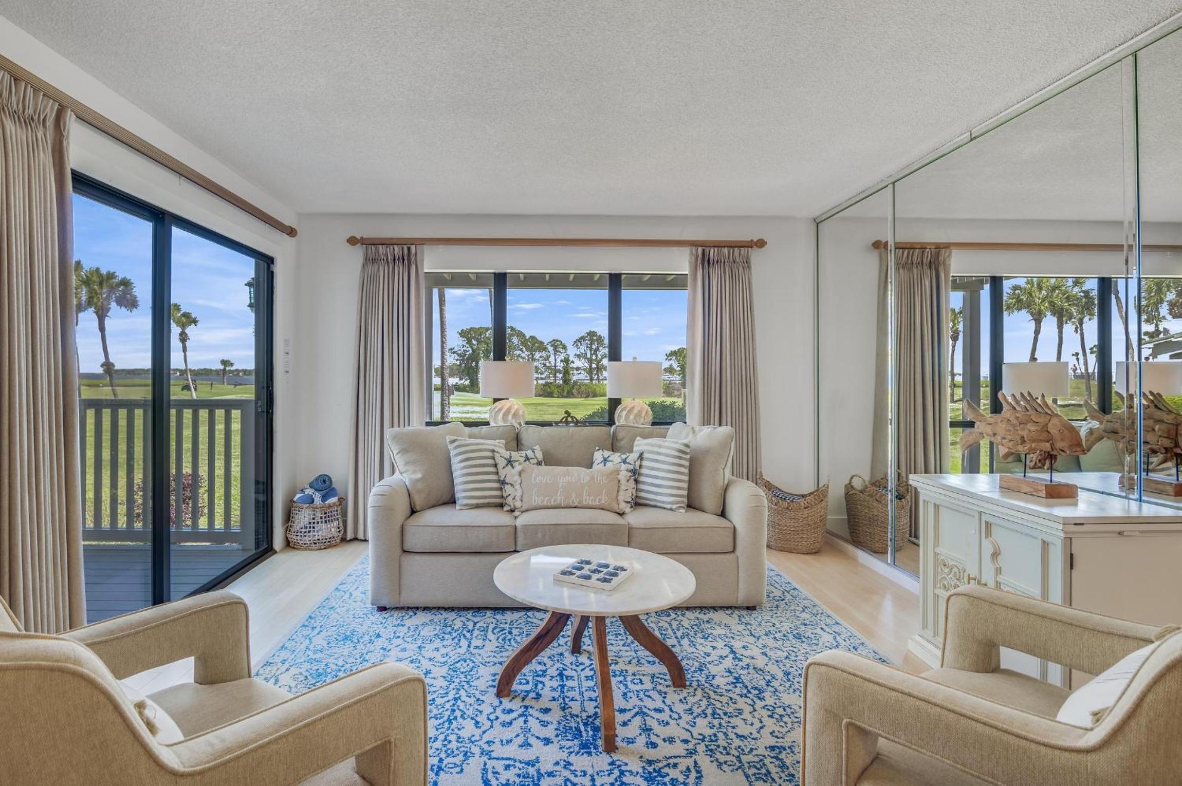 819 Harbour Point - Steel Magnolia on the Bay