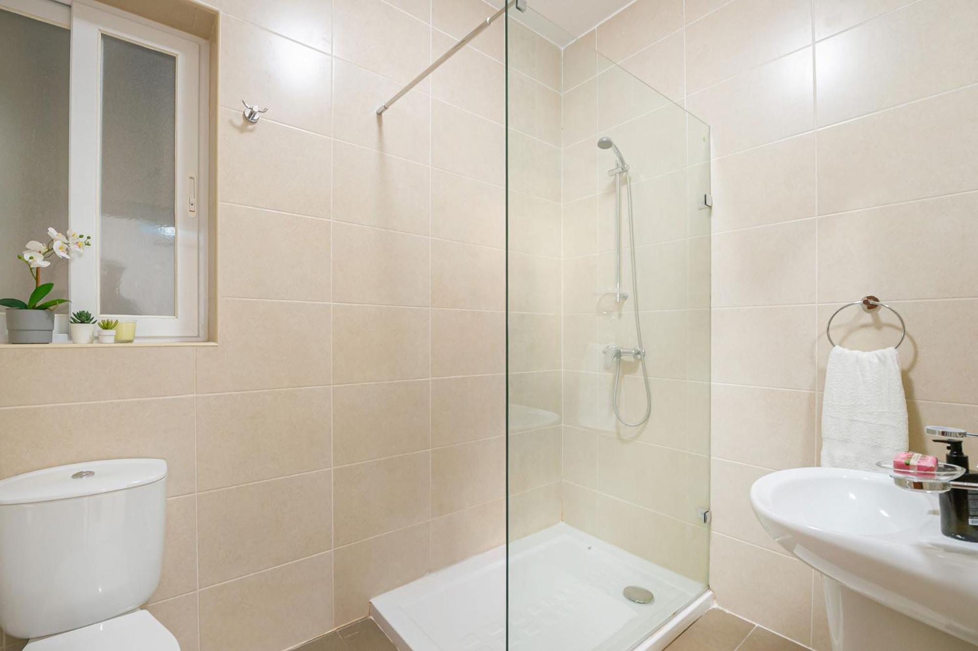Hillock Residence Apartments