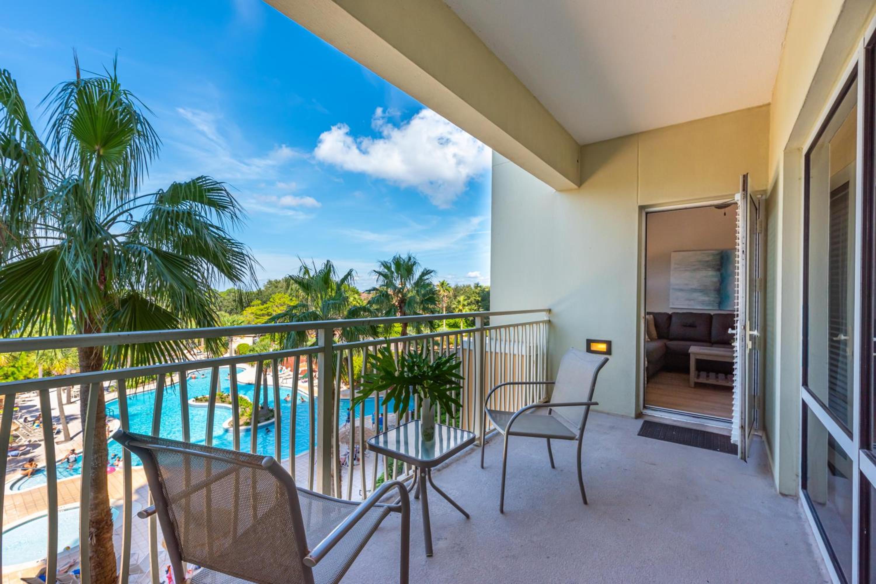 Hotel Luau II 6330 - Image 1