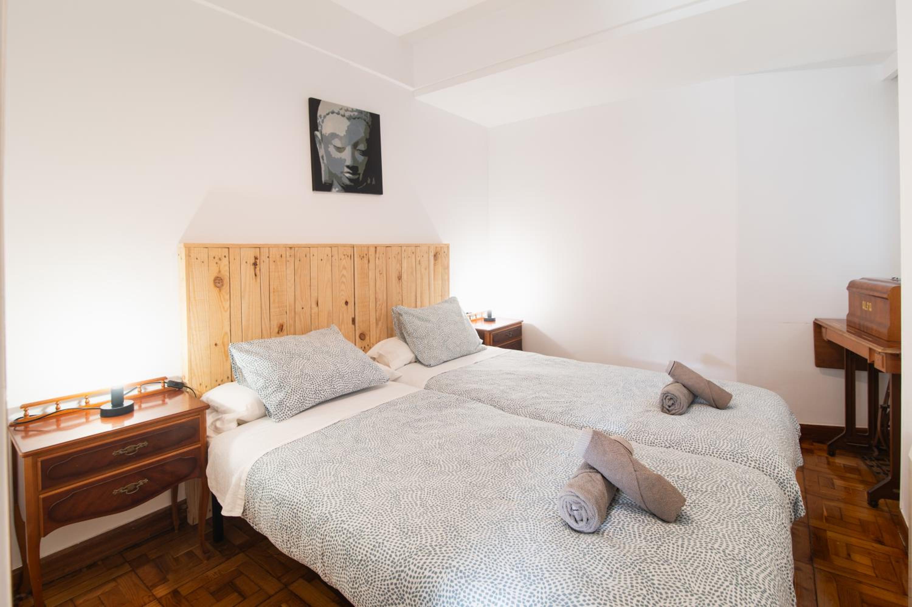 Apartment Amara AMONAREN ETXEA Free WiFi, ROOMS, rent parking