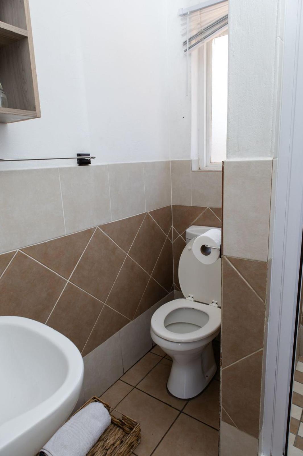 Thabelo Airport Lodge