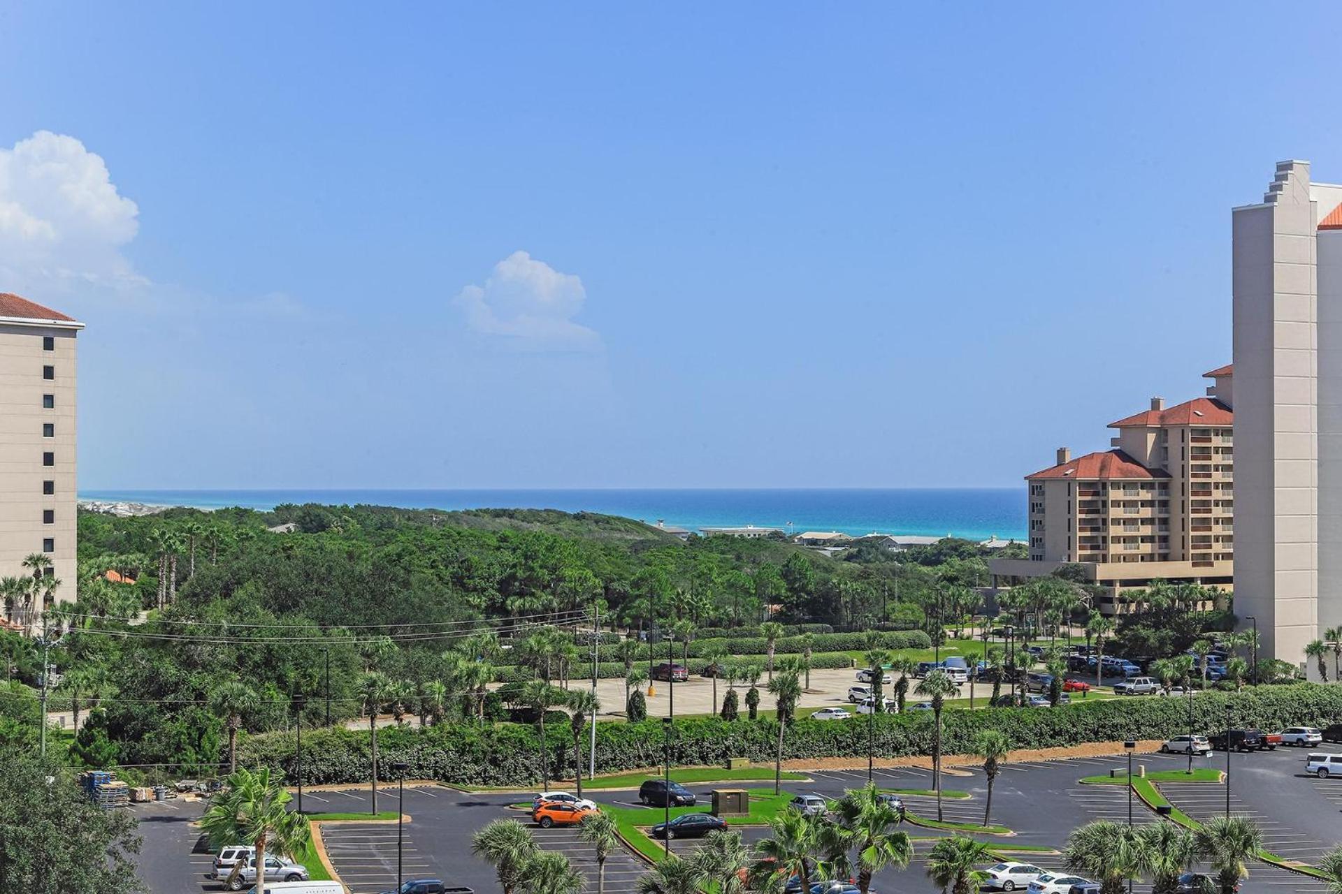 Luau I 6607 view 5