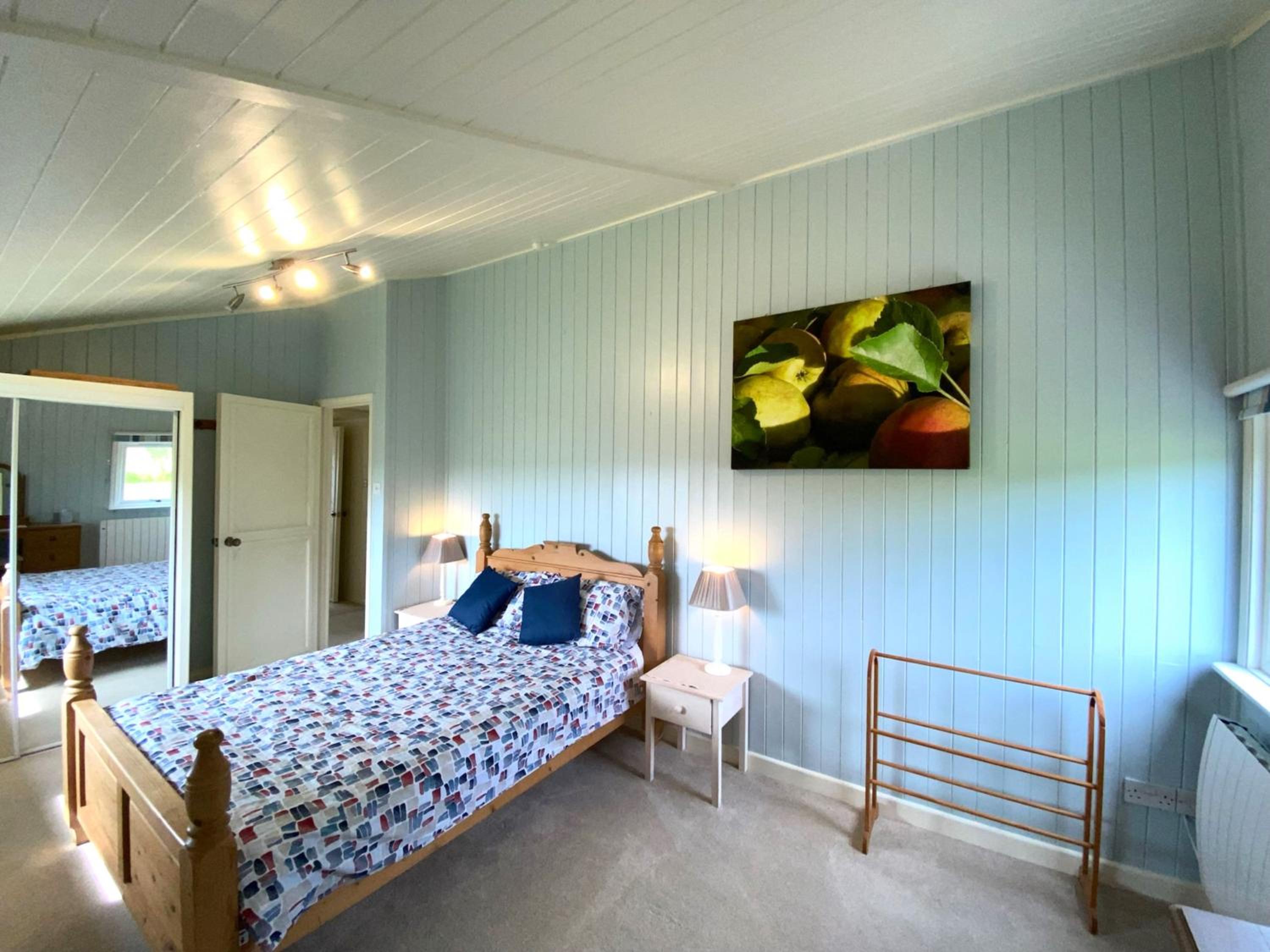 Hillside Lodge