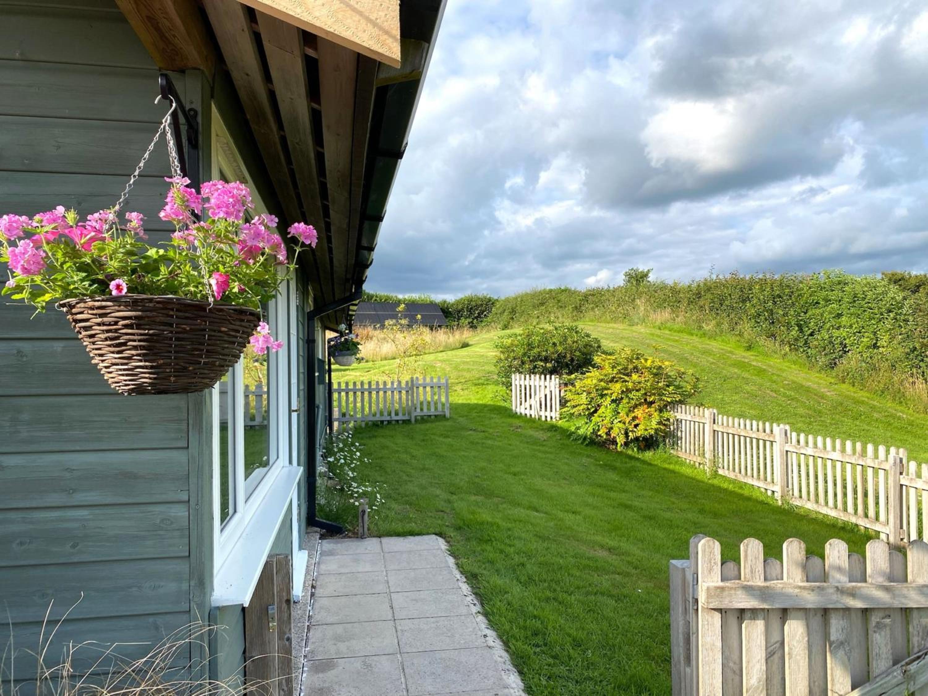 Hillside Lodge