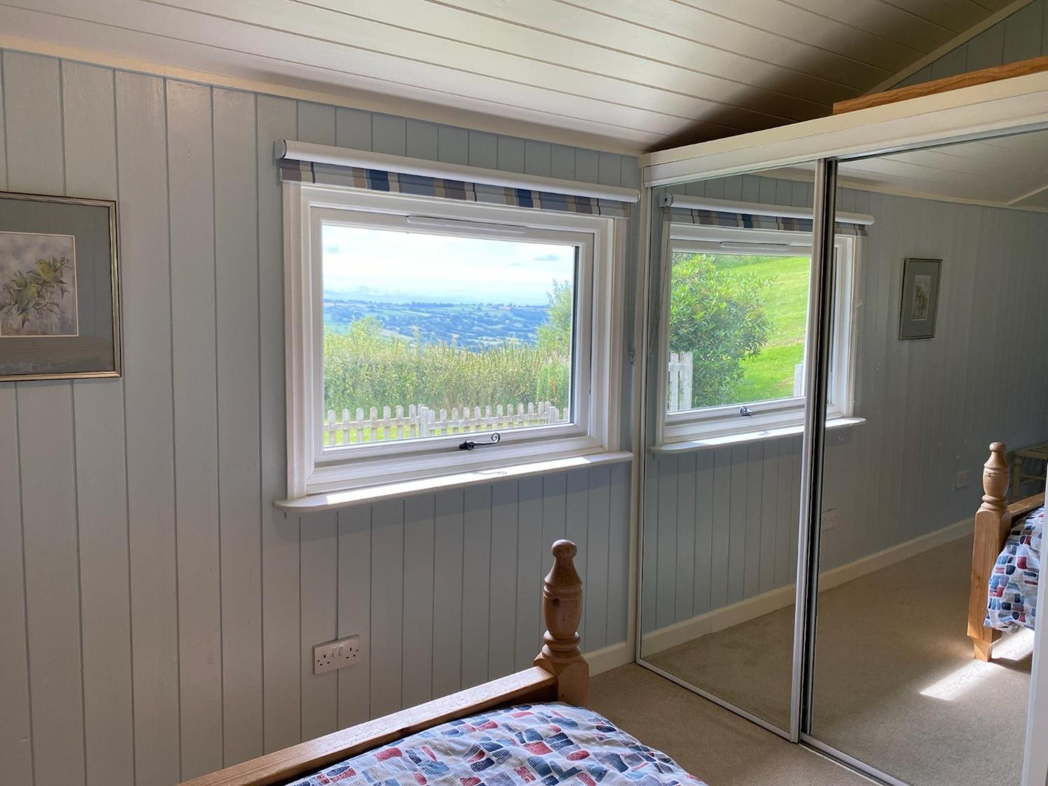 Hillside Lodge