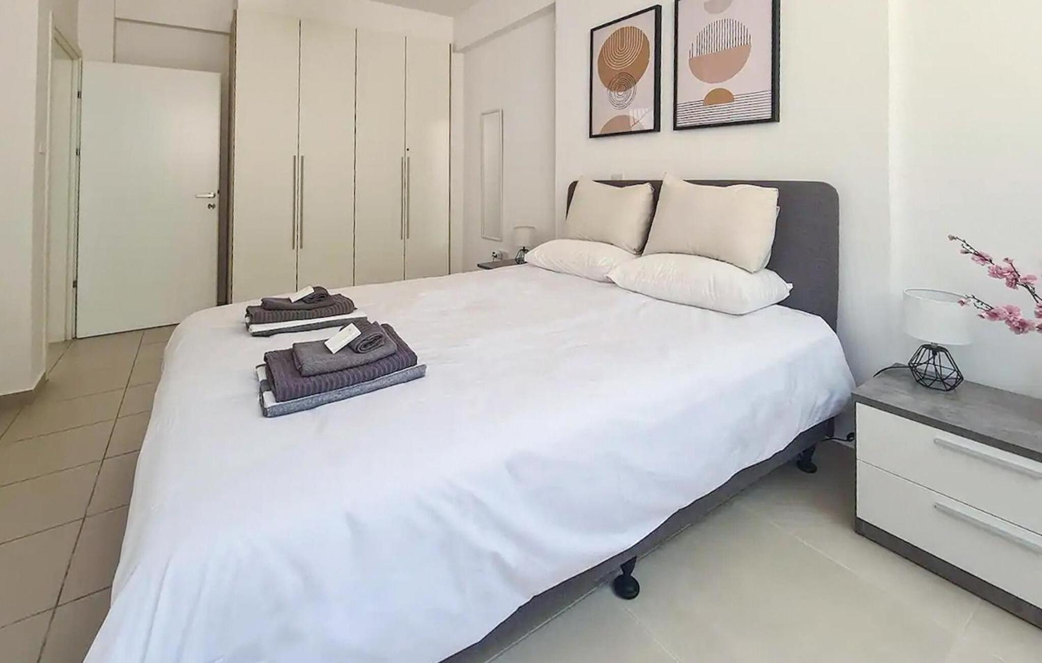 Amazing Home In Miliou-Paphos With Wifi