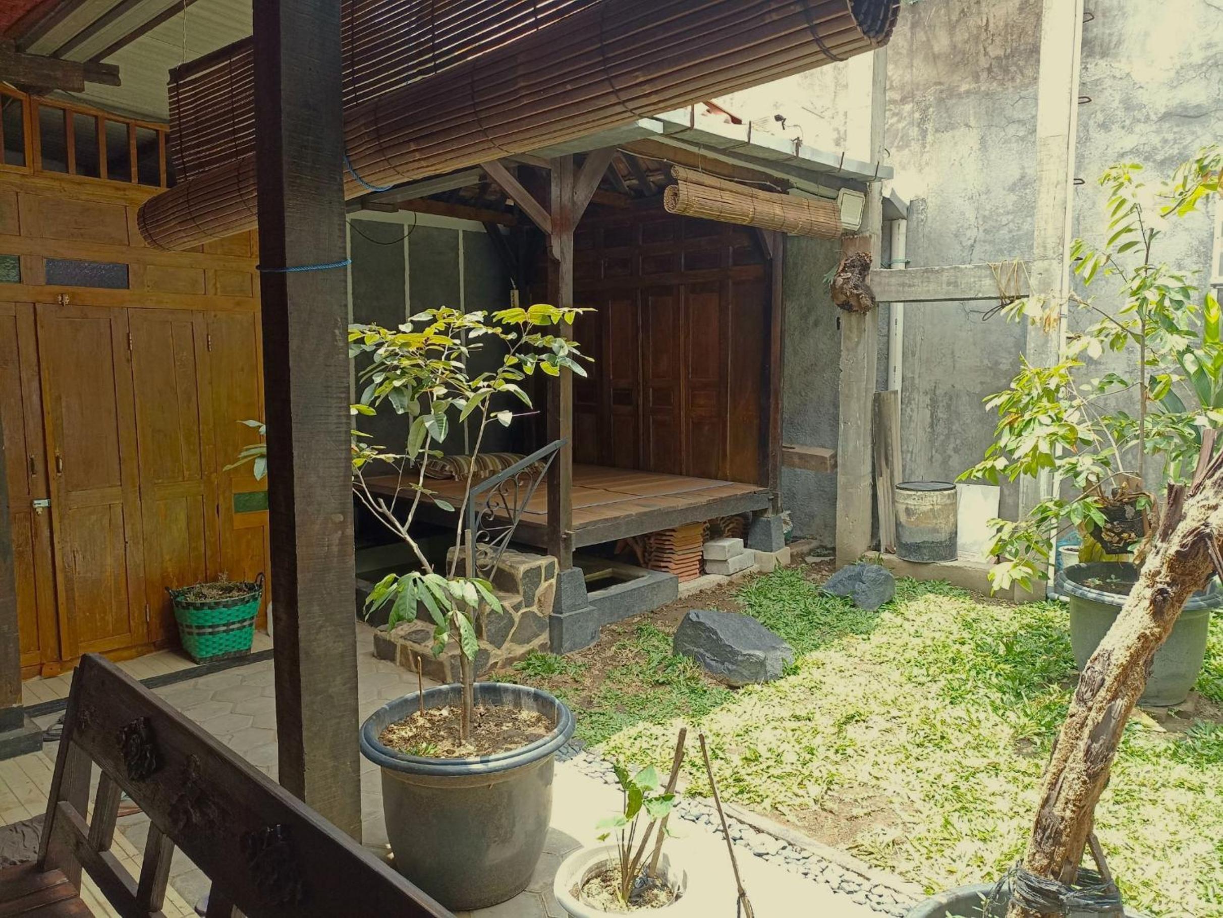 Omah Adem Homestay view 3