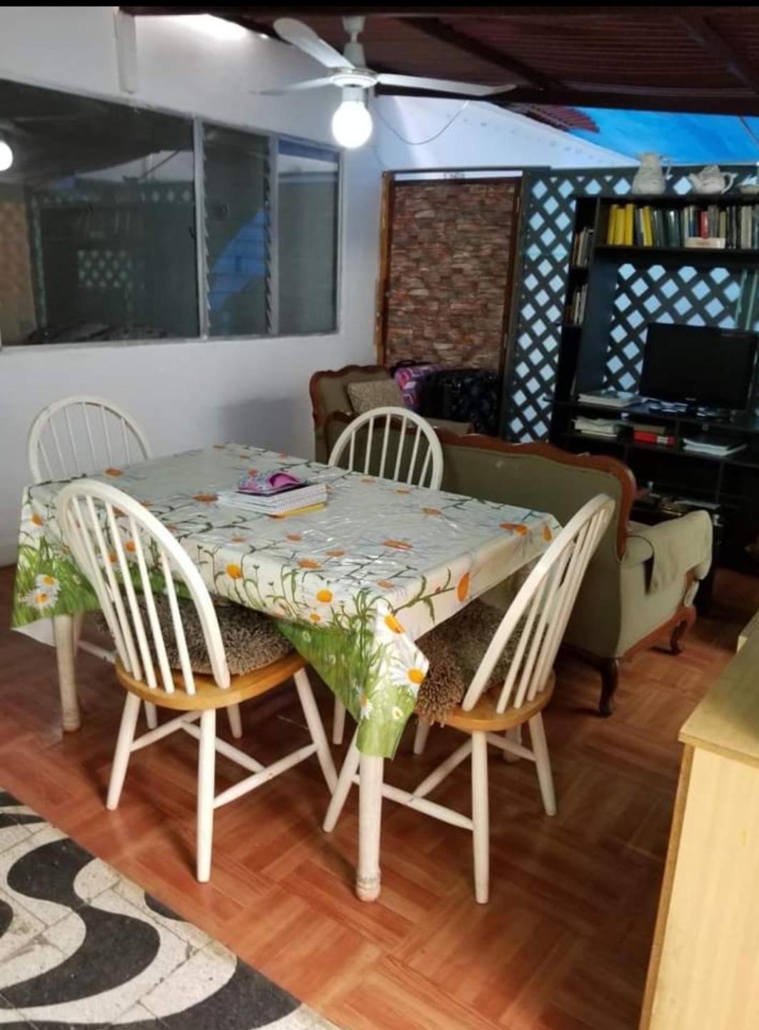 Hospedaje interno surco view 2