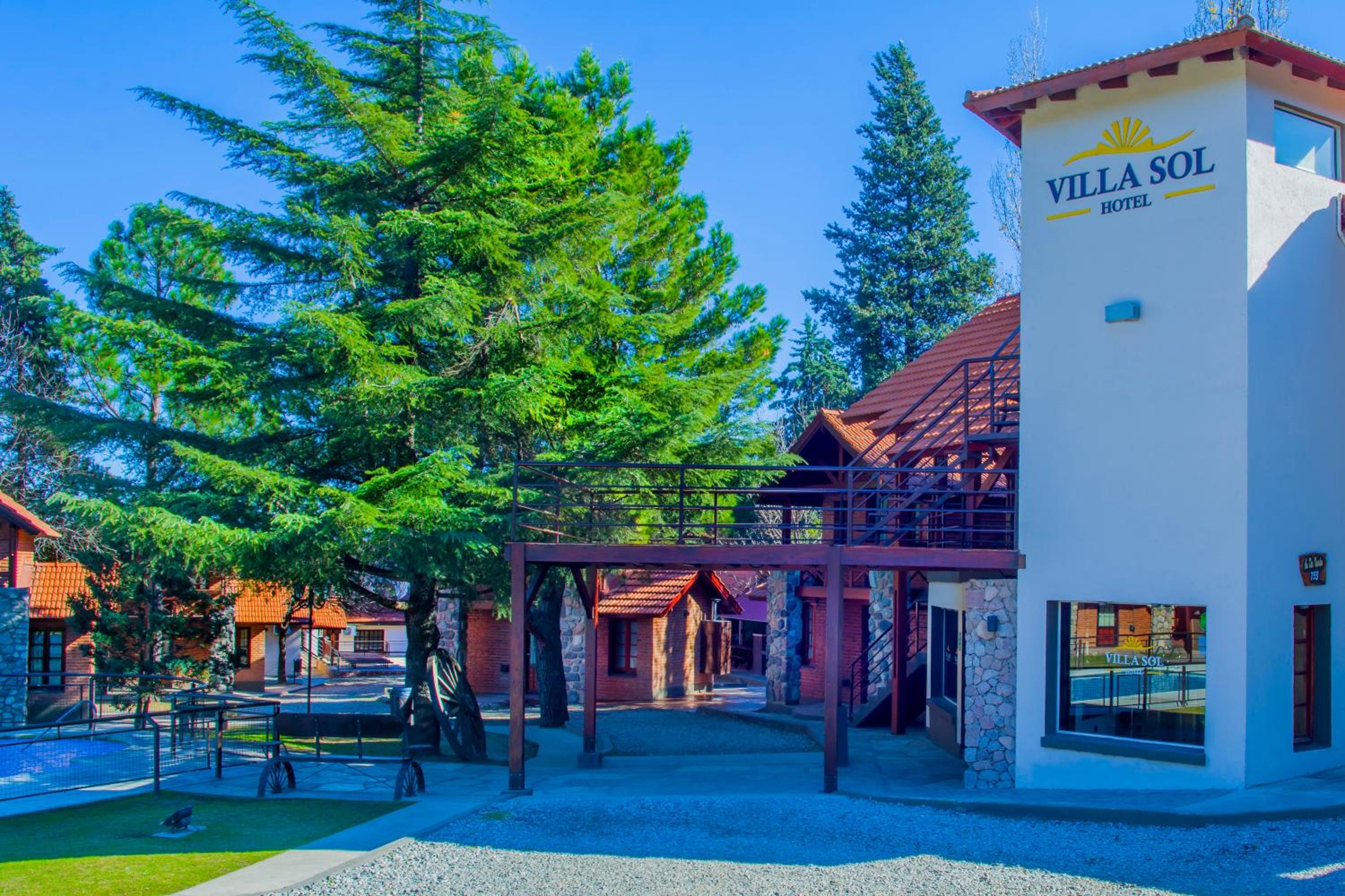 Hotel Villa Sol - Image 1