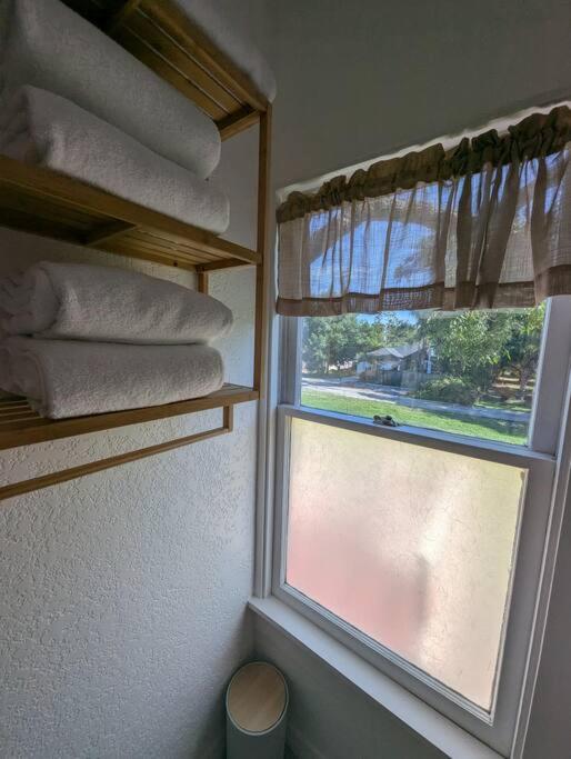 Welcome to the Treetop Villa - An Orlando Victorian Getaway
