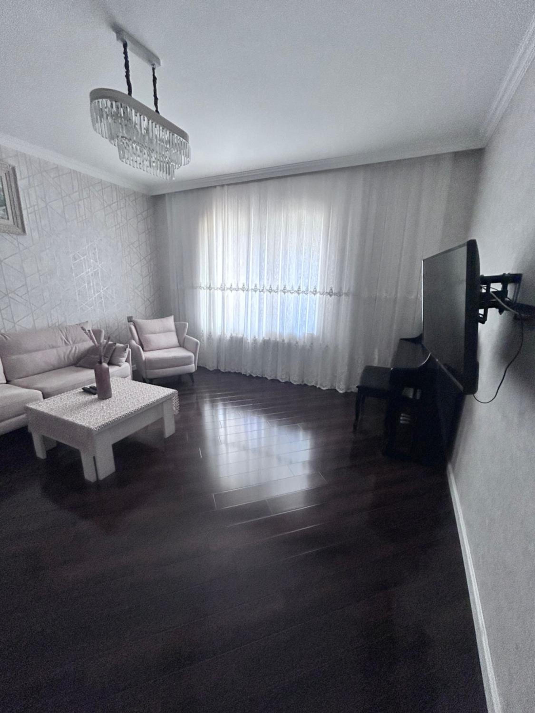 Cozy Apartment with 3 rooms