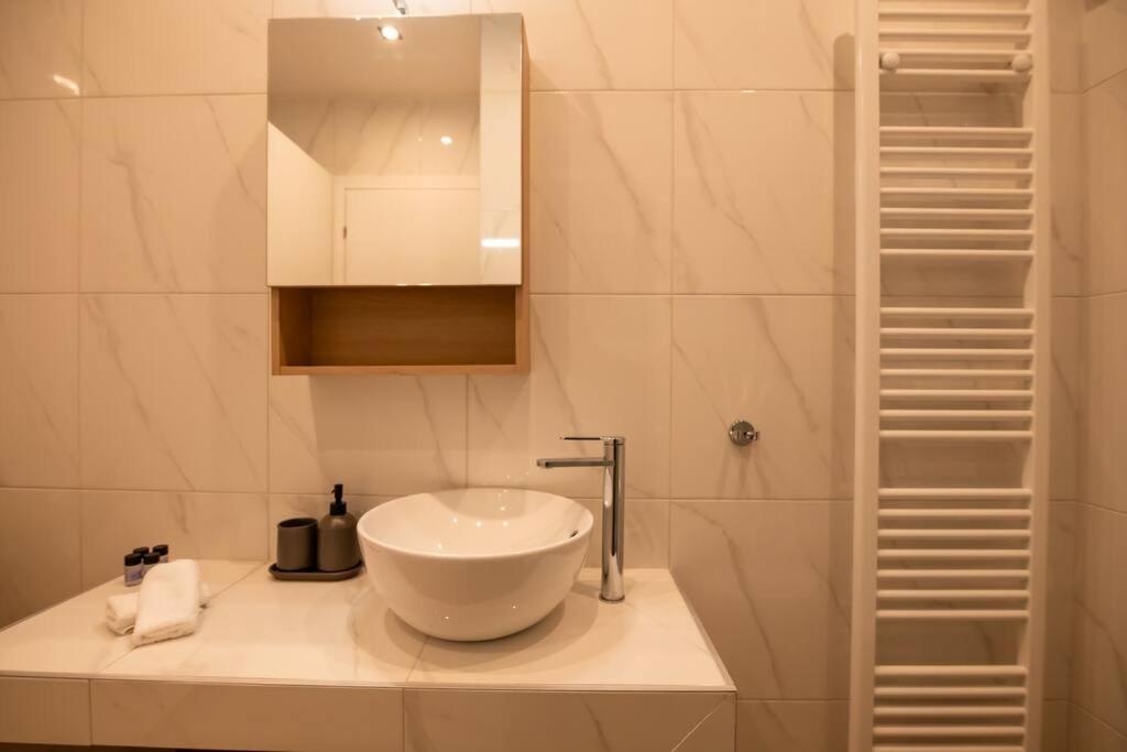 Luxury Central Apartment 4,2 photo 2
