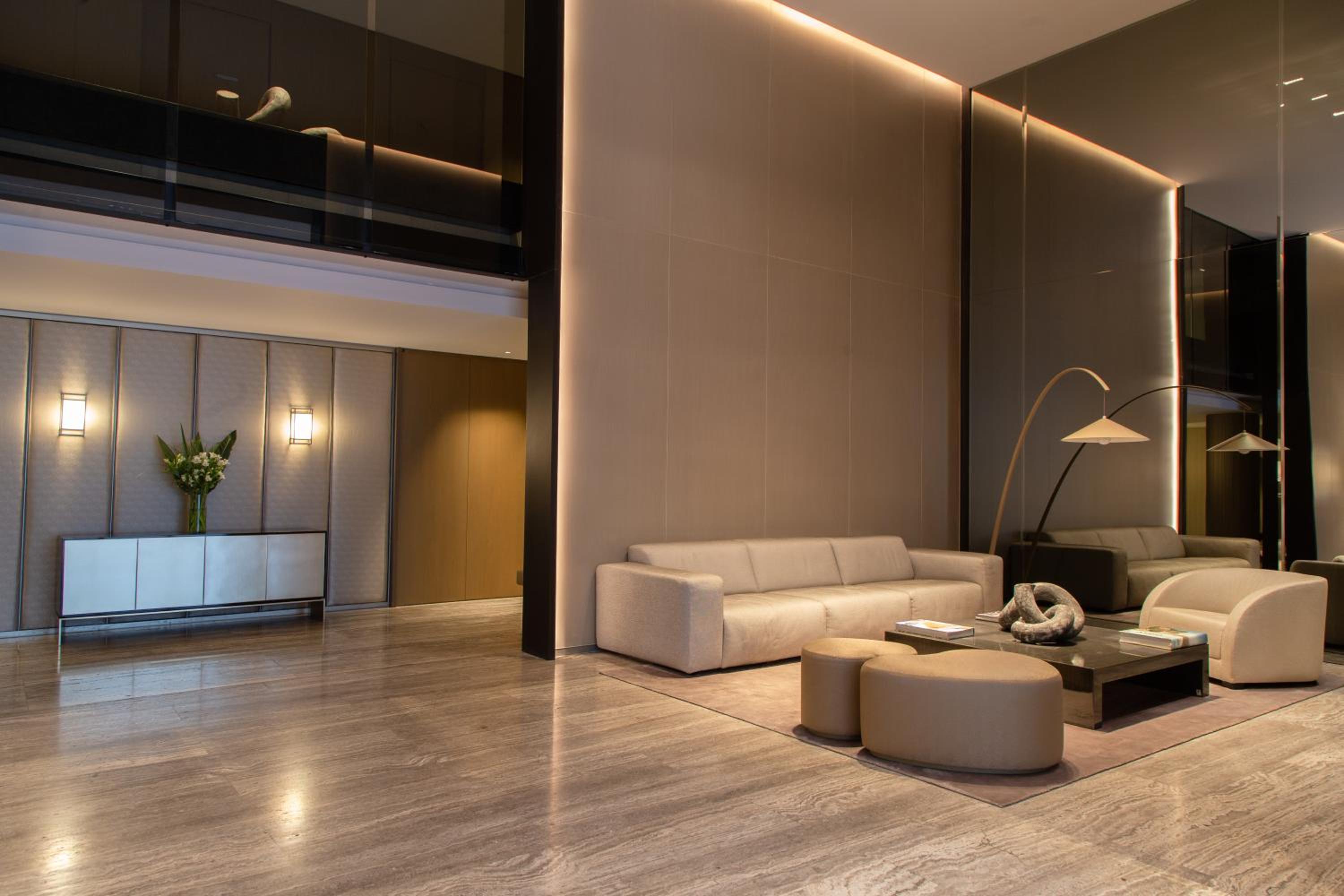 Deco Armani Beautiful Studio