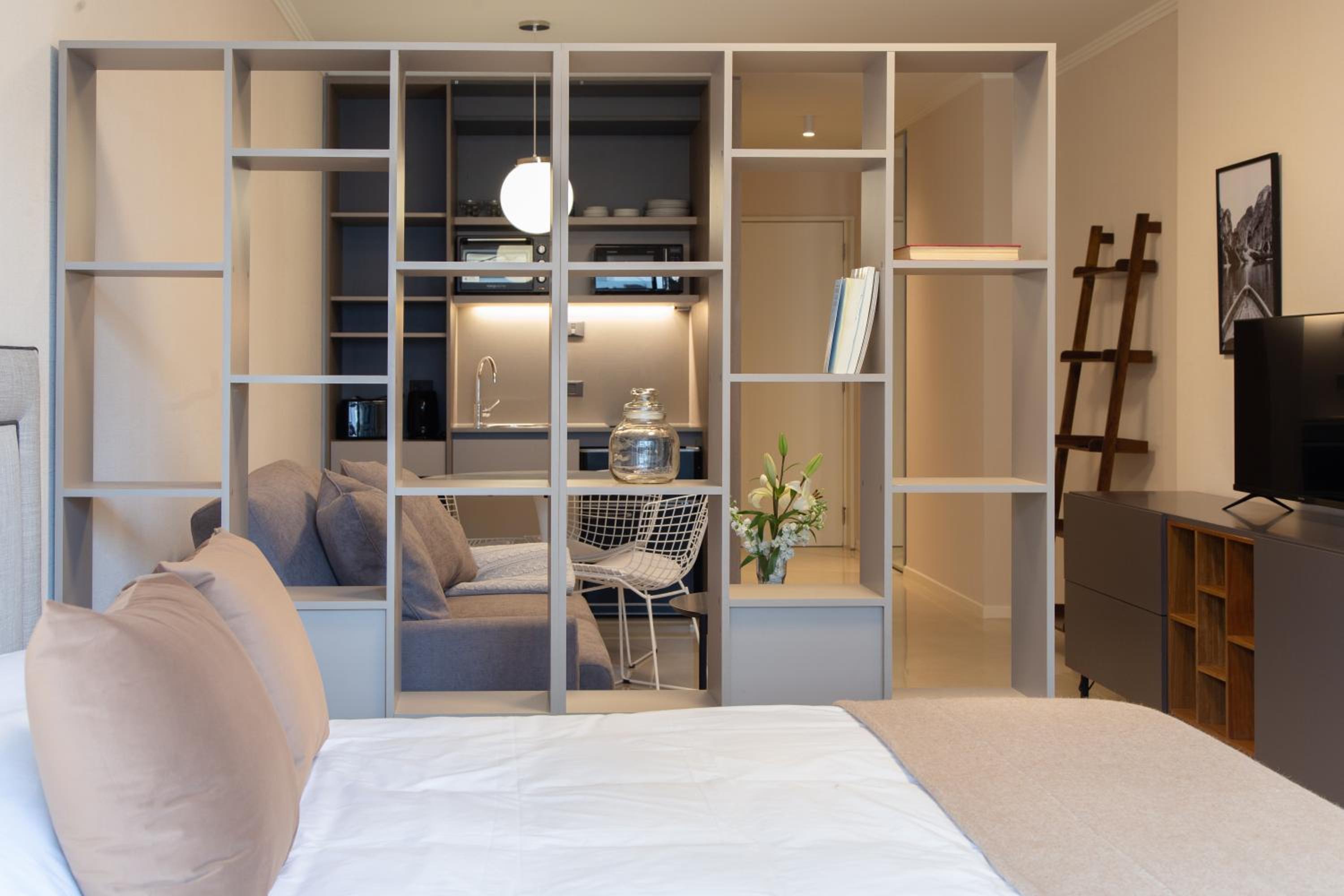 Deco Armani Beautiful Studio