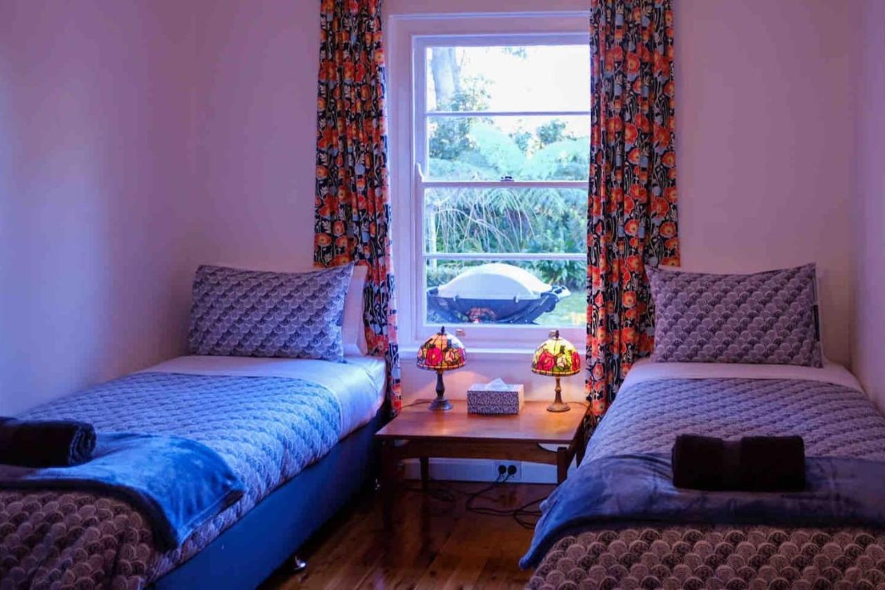 Sublime Art Deco Cottage - Leura, Blue Mountains