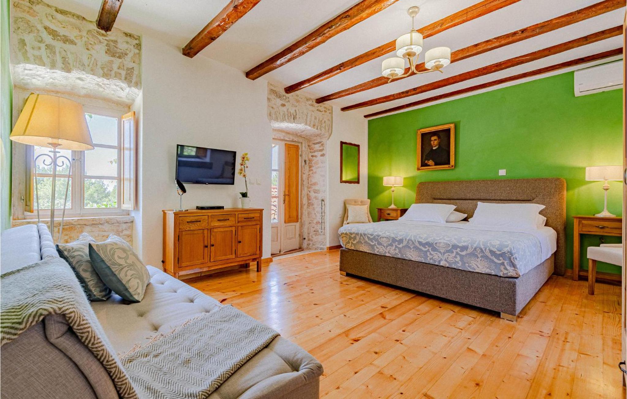 2 Bedroom Lovely Home In Blato photo 4