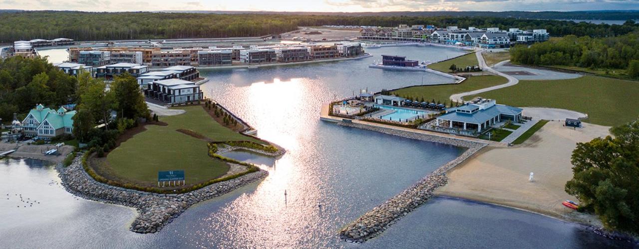 2 Bd Boardwalk Condo Patio Oasis