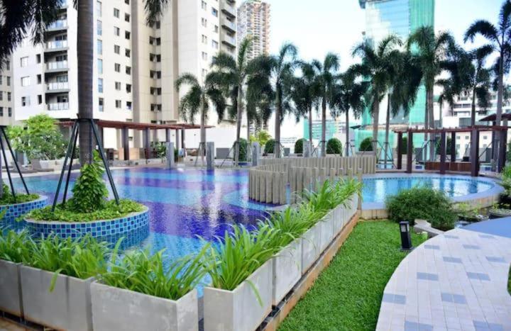 Ceylon City Stay view 2