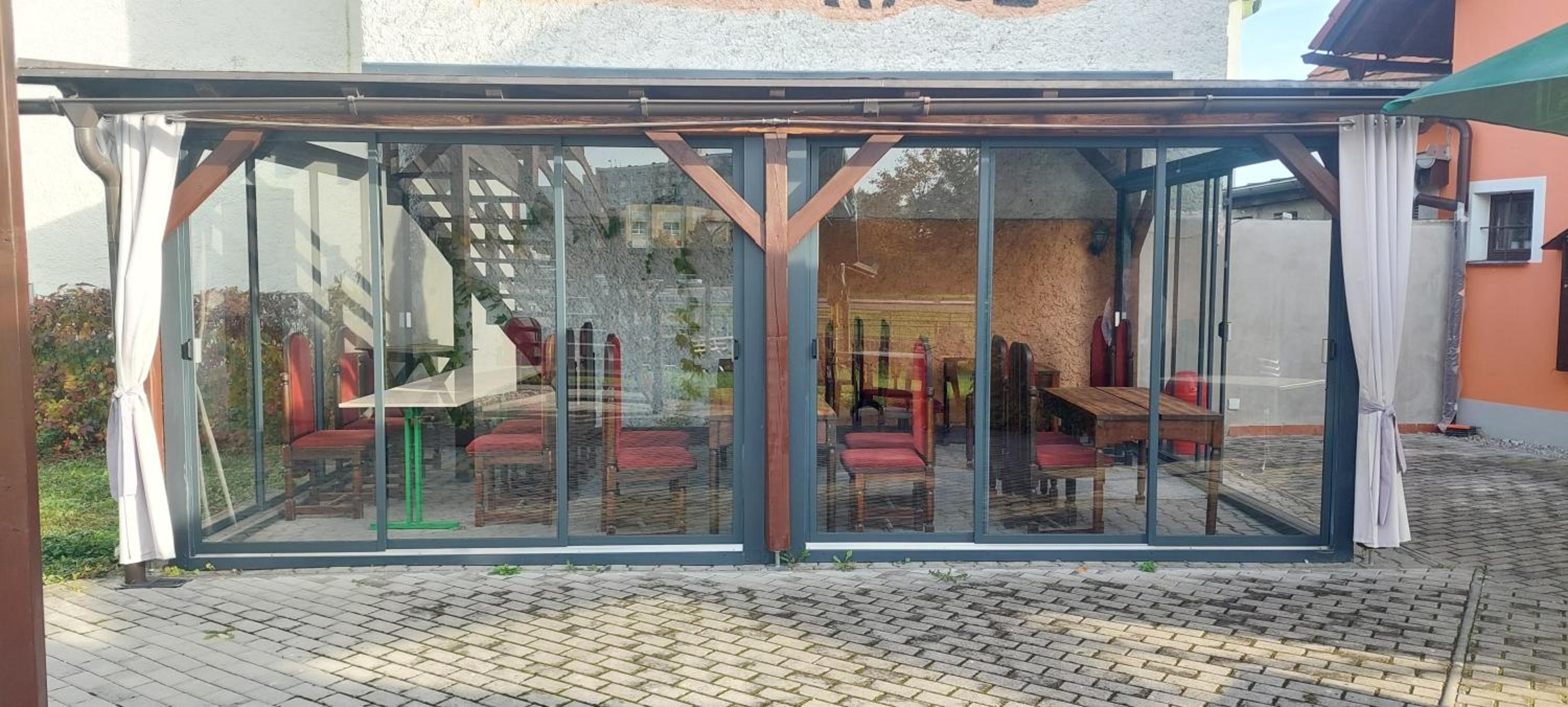 Penzion a restaurace U Strnada