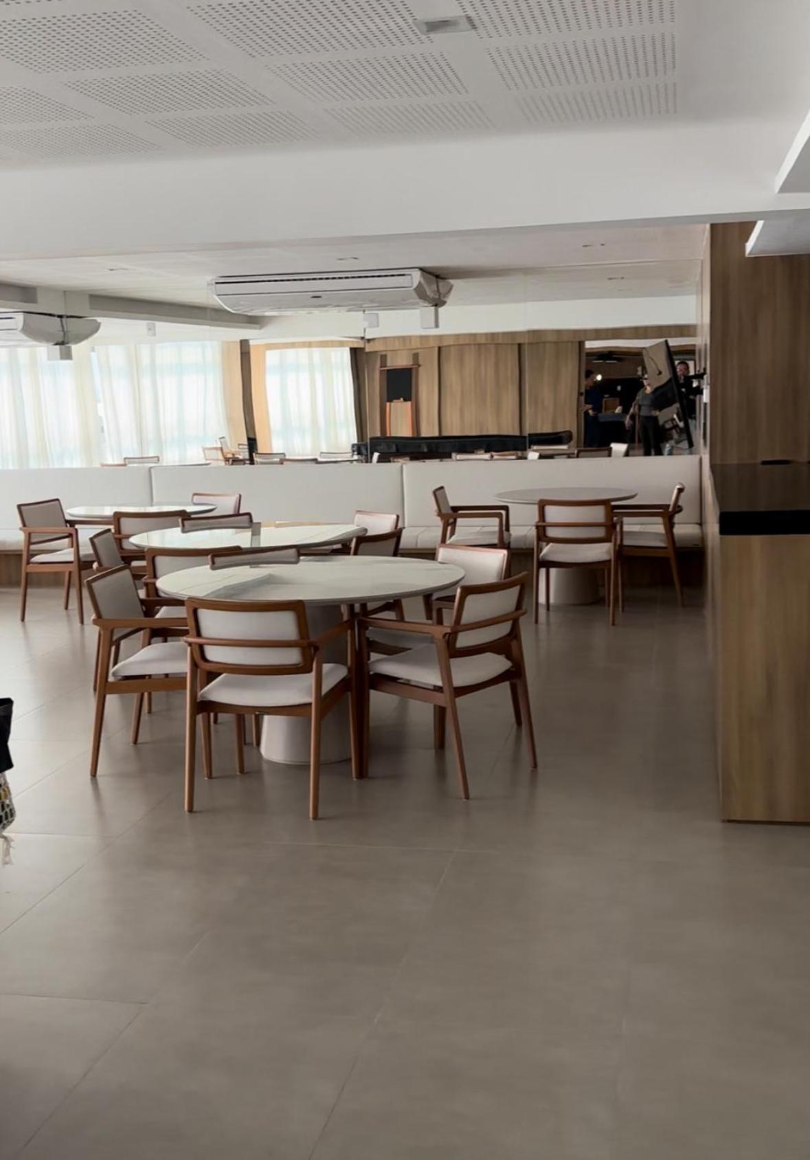 hospedagem premium stella maris