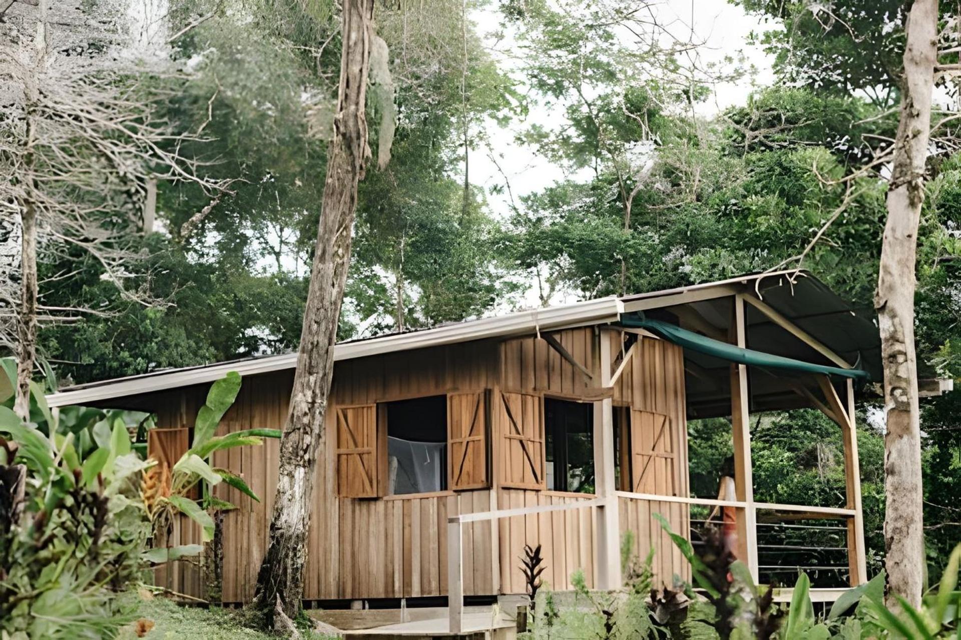 Balsa Nueva Lodge