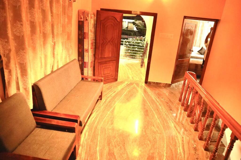 Blue home stay- 10min walk to kanyakumari beach view 3