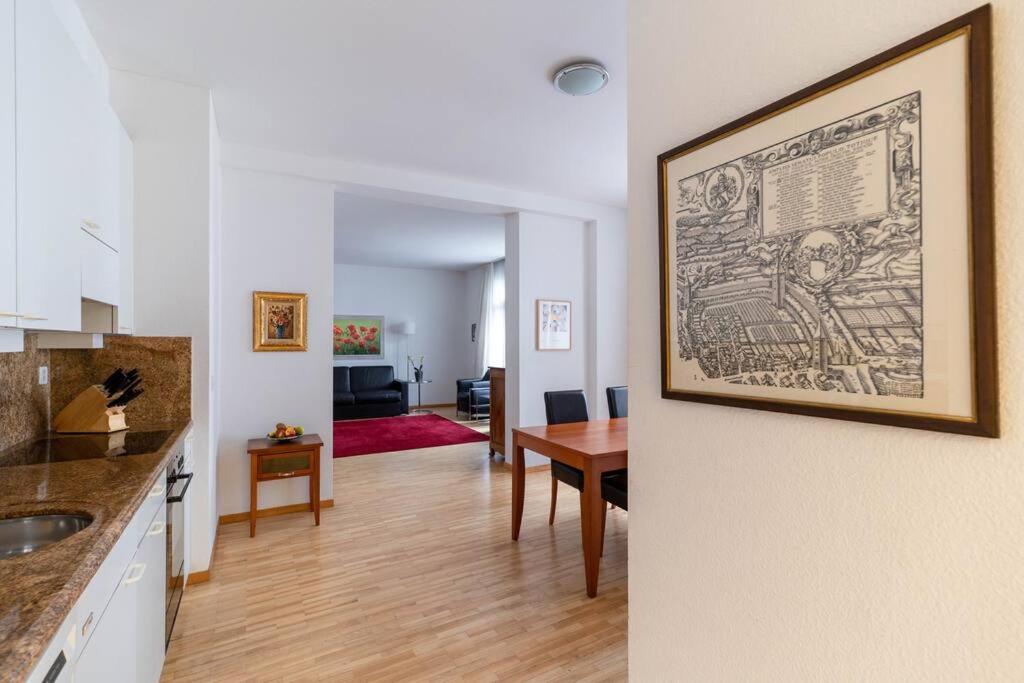Nice 1BR apartment near lake - FB6