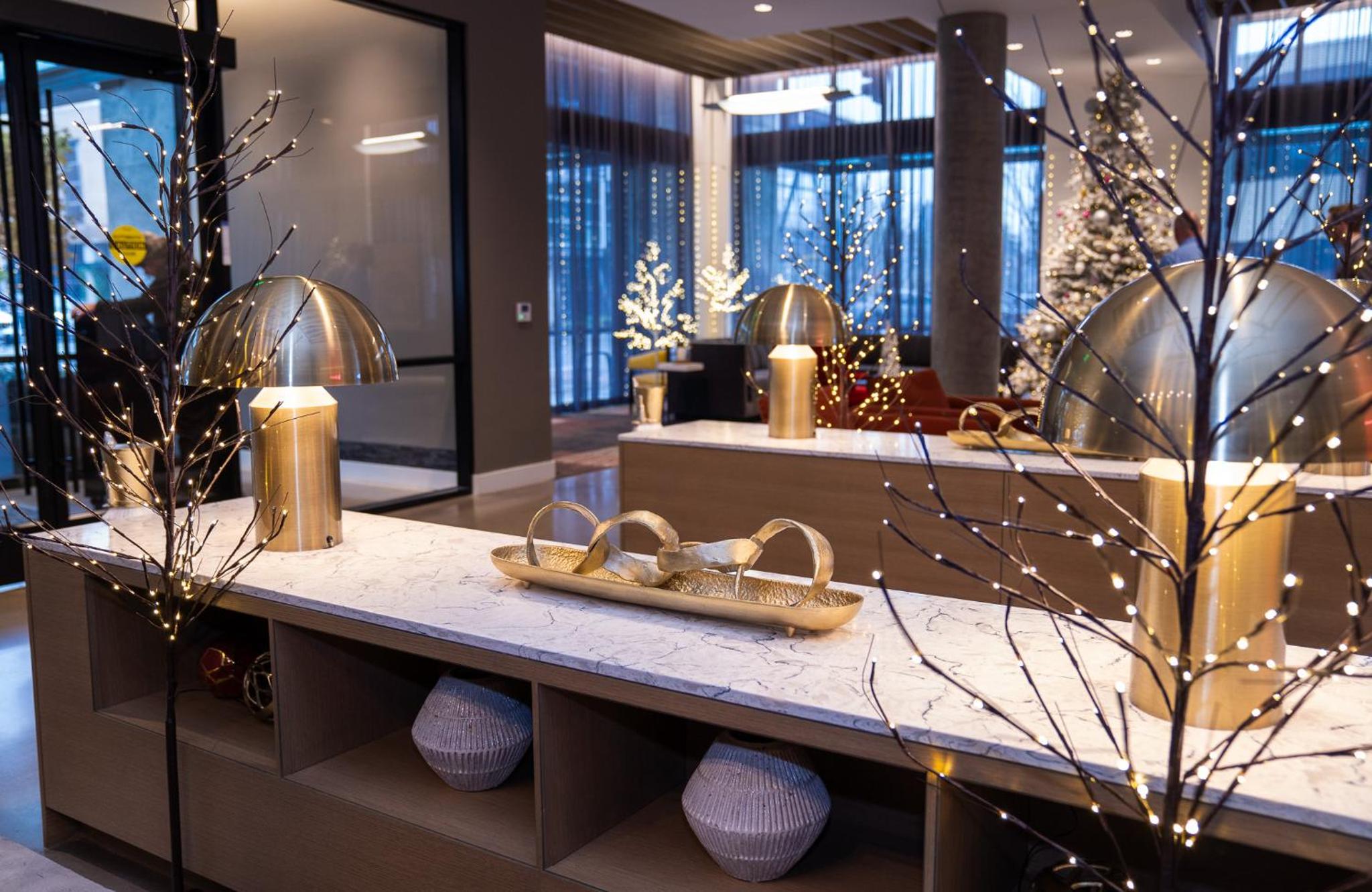 Albany Vacations - Holman Riverfront Park Hotel Salem, Tapestry By Hilton - Property Image 1