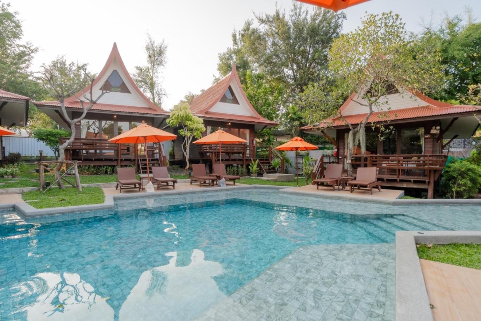 Baan Duangkaew Resort