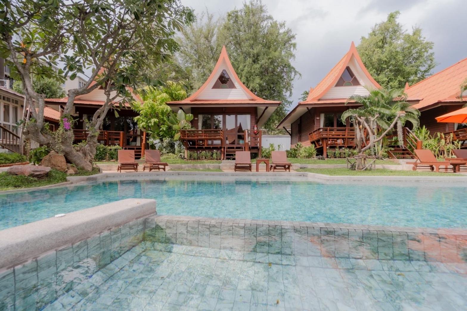 Baan Duangkaew Resort