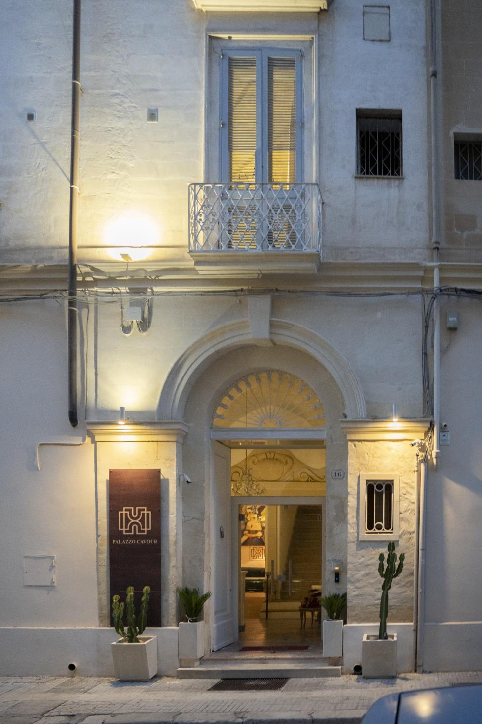 Palazzo Cavour