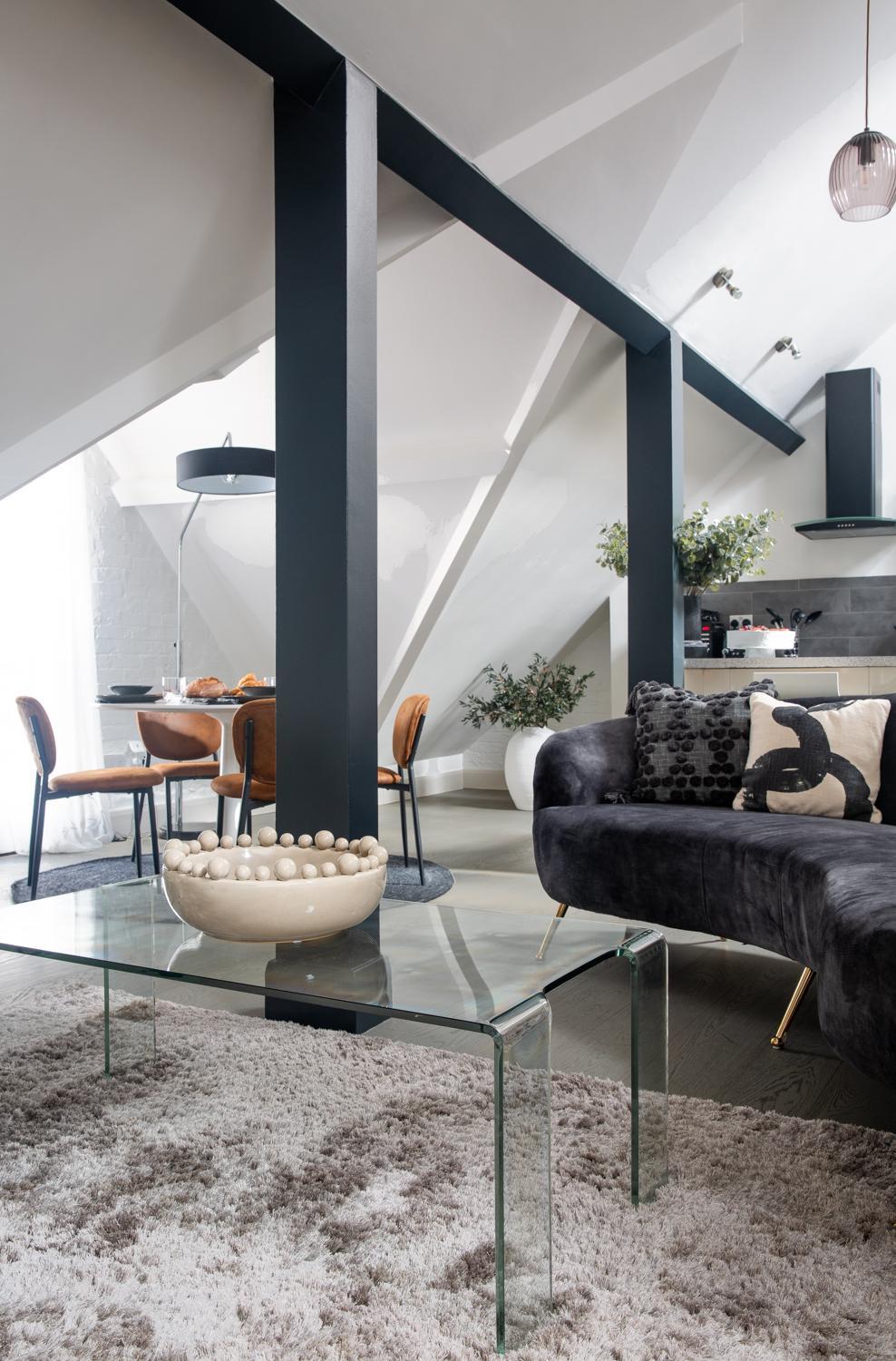 Mayfair Loft Apartment