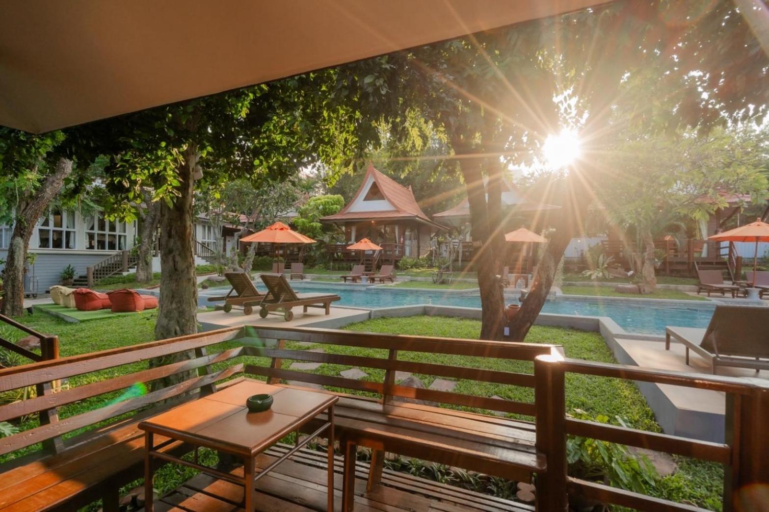 Baan Duangkaew Resort
