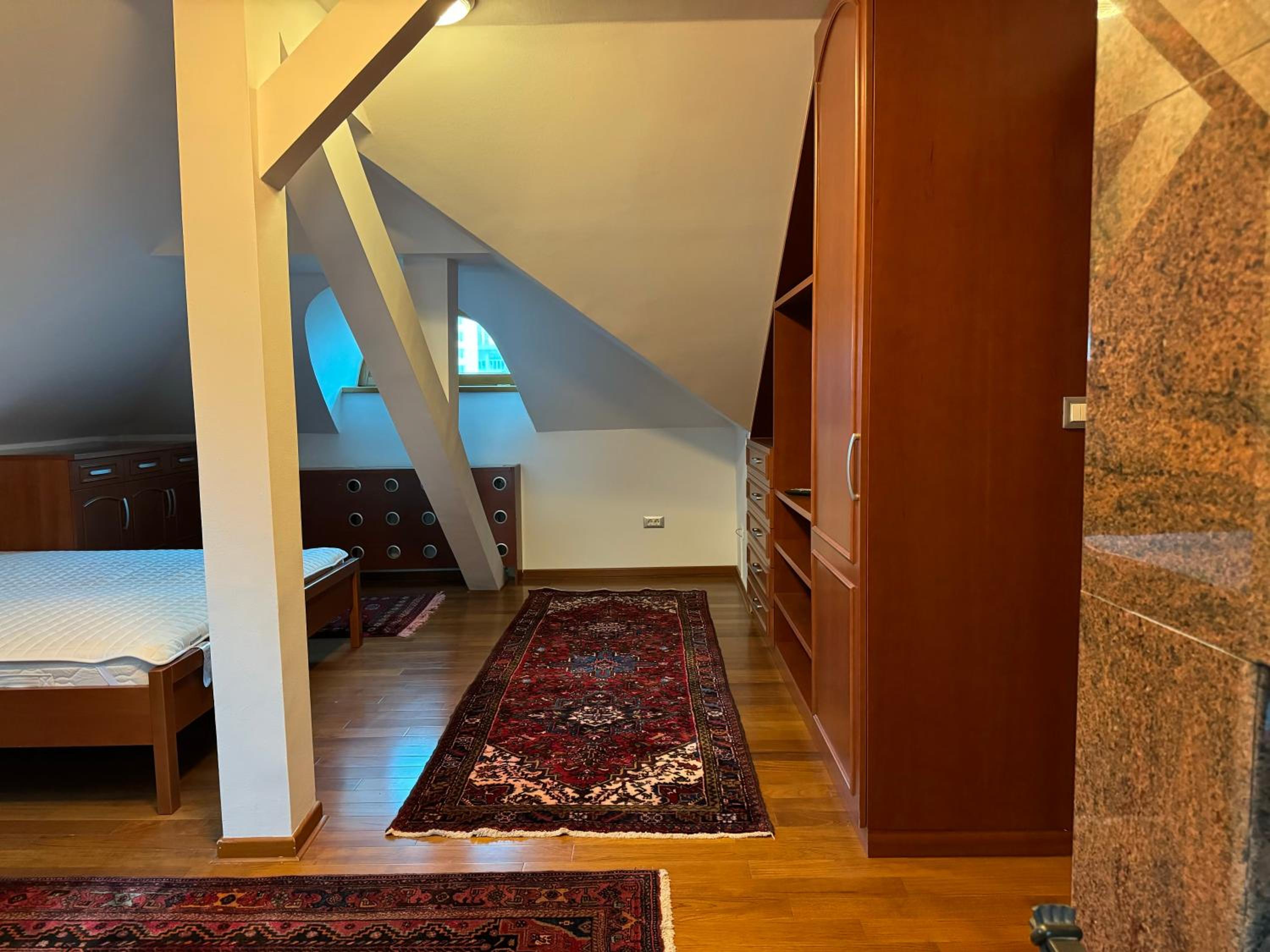 Photo 38