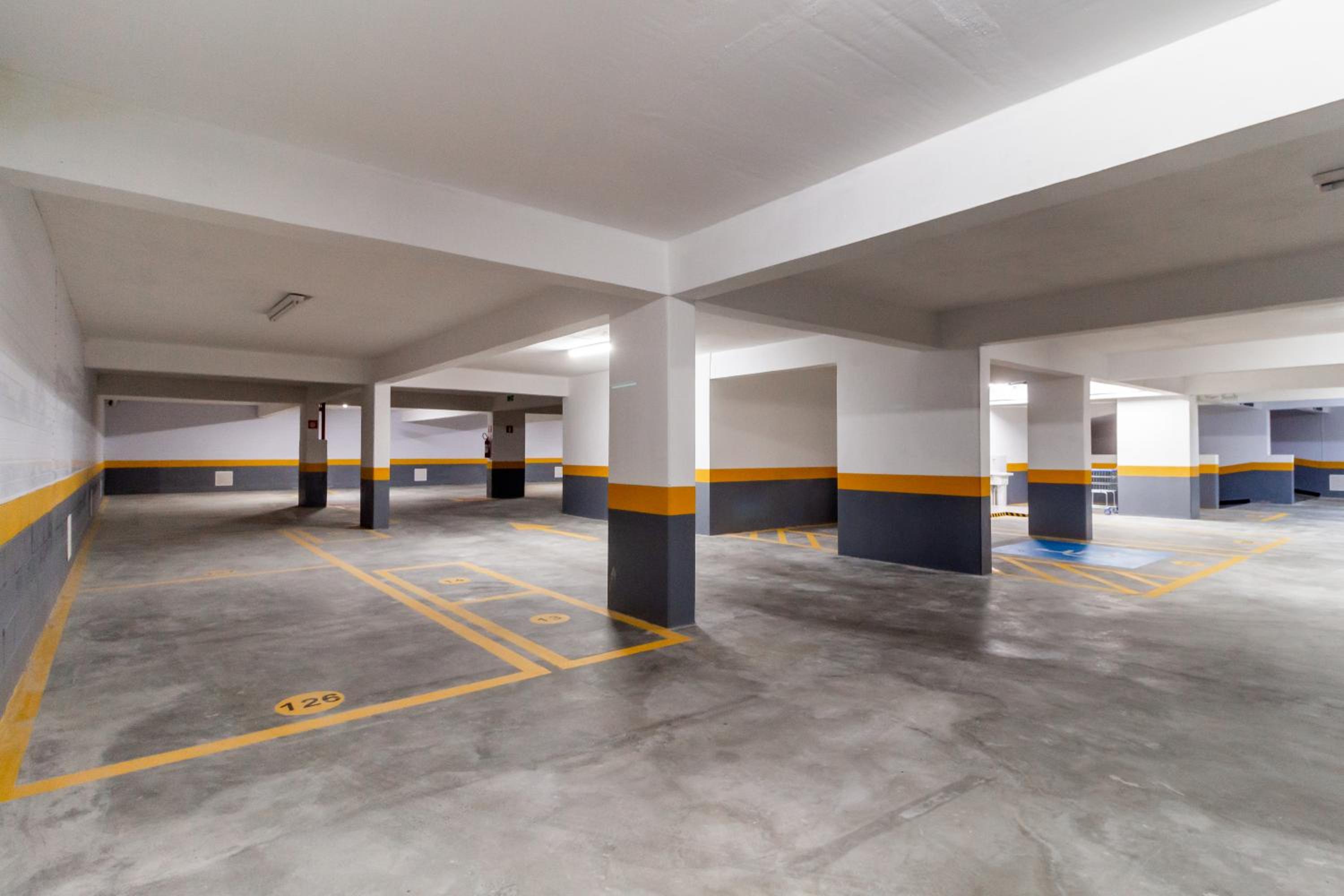 Studios no melhor ponto de Moema Garagem lazer e Metrô perto WIFI grátis