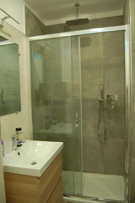 Interno Sette