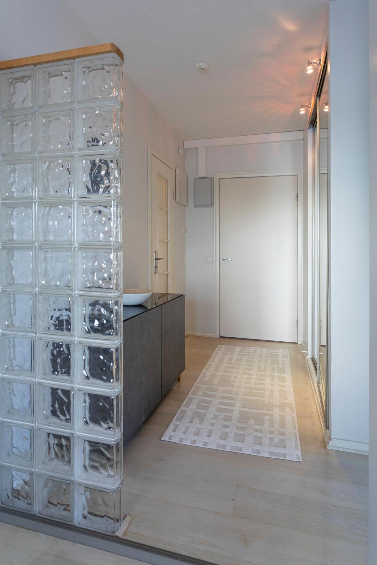 ArcticFox Apartment