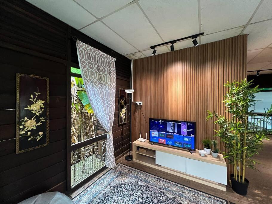 Merpati Dusun Retreat