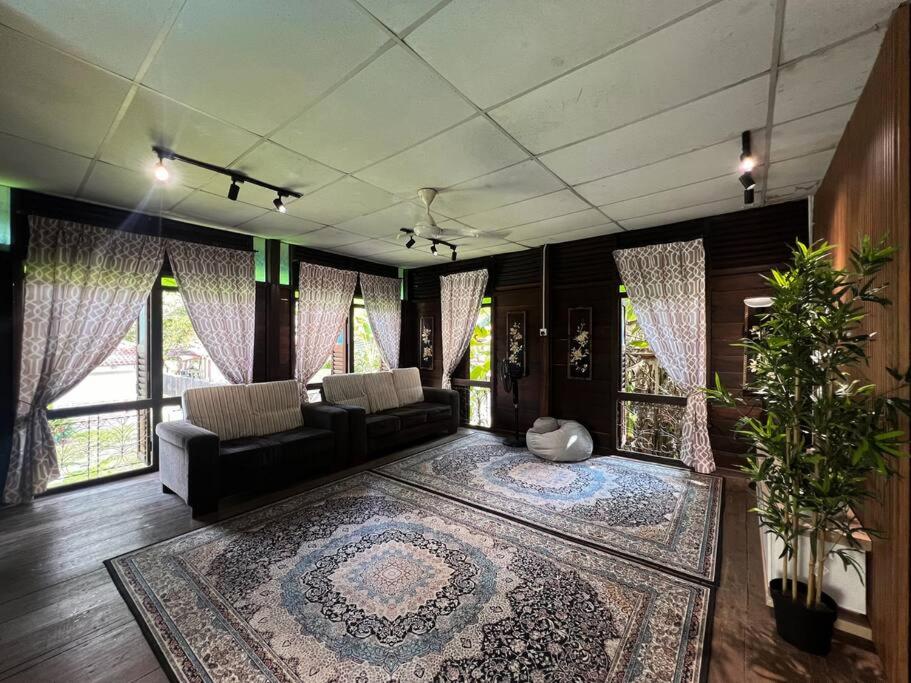 Merpati Dusun Retreat