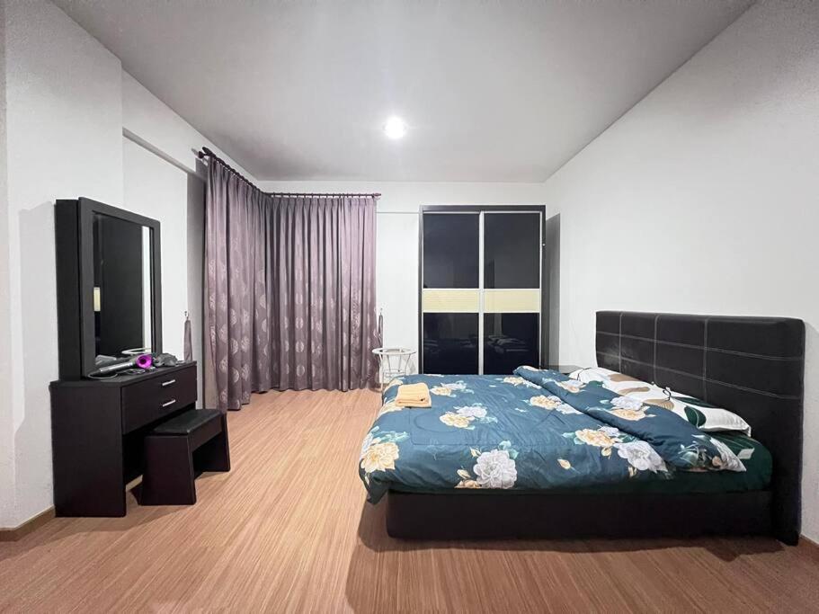 Airport Avenue Comfort Suites