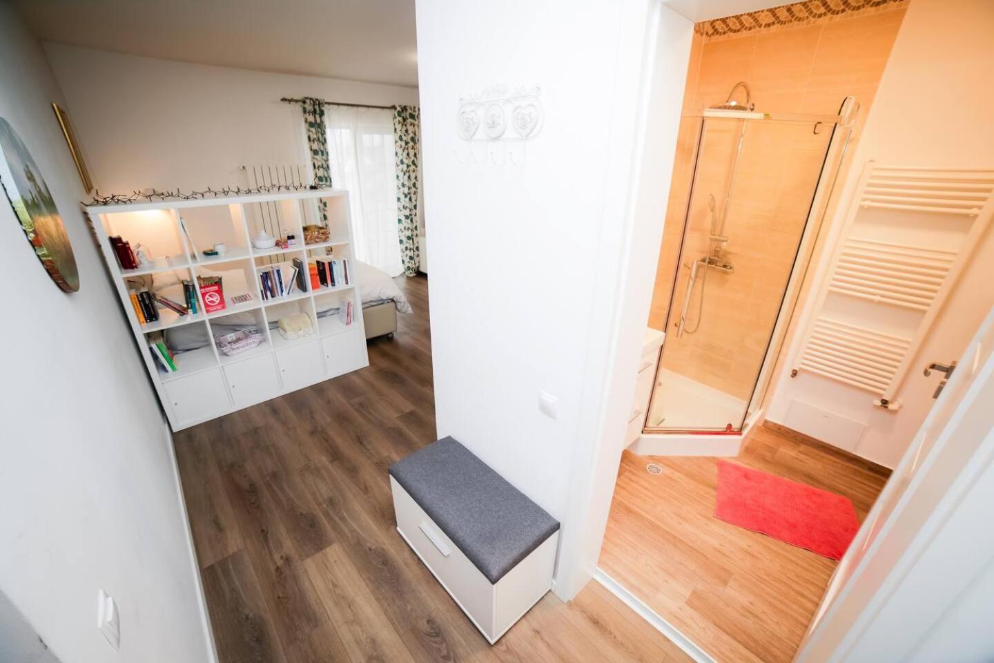 Teo's Place view 5