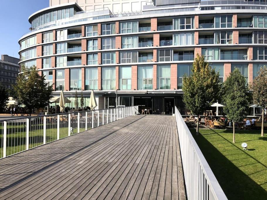 Eurovea 2Bedroom Suite by Danube Free Parking