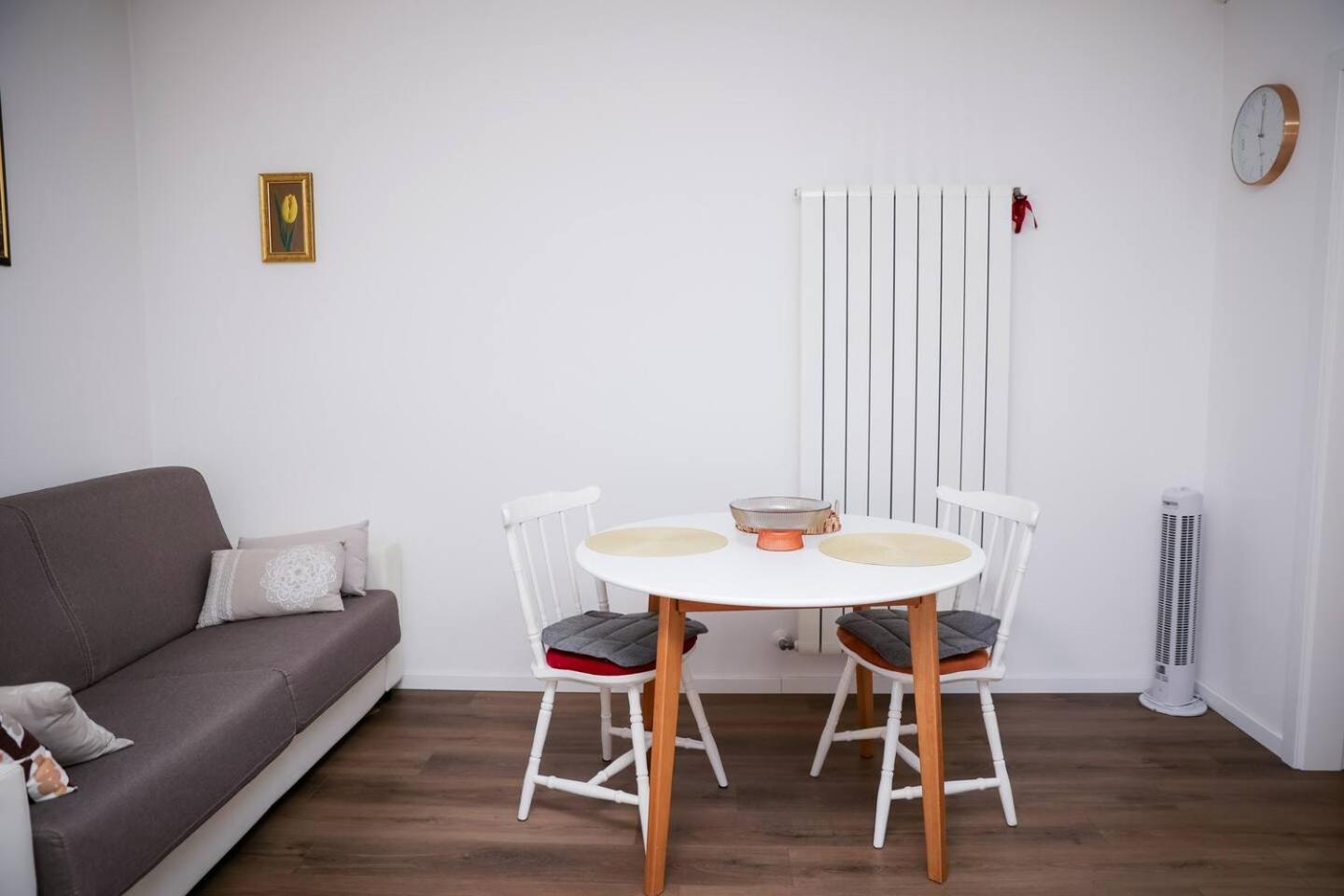Teo's Place view 2