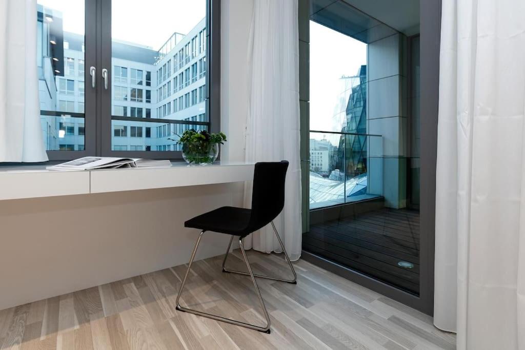 Eurovea 2Bedroom Suite by Danube Free Parking