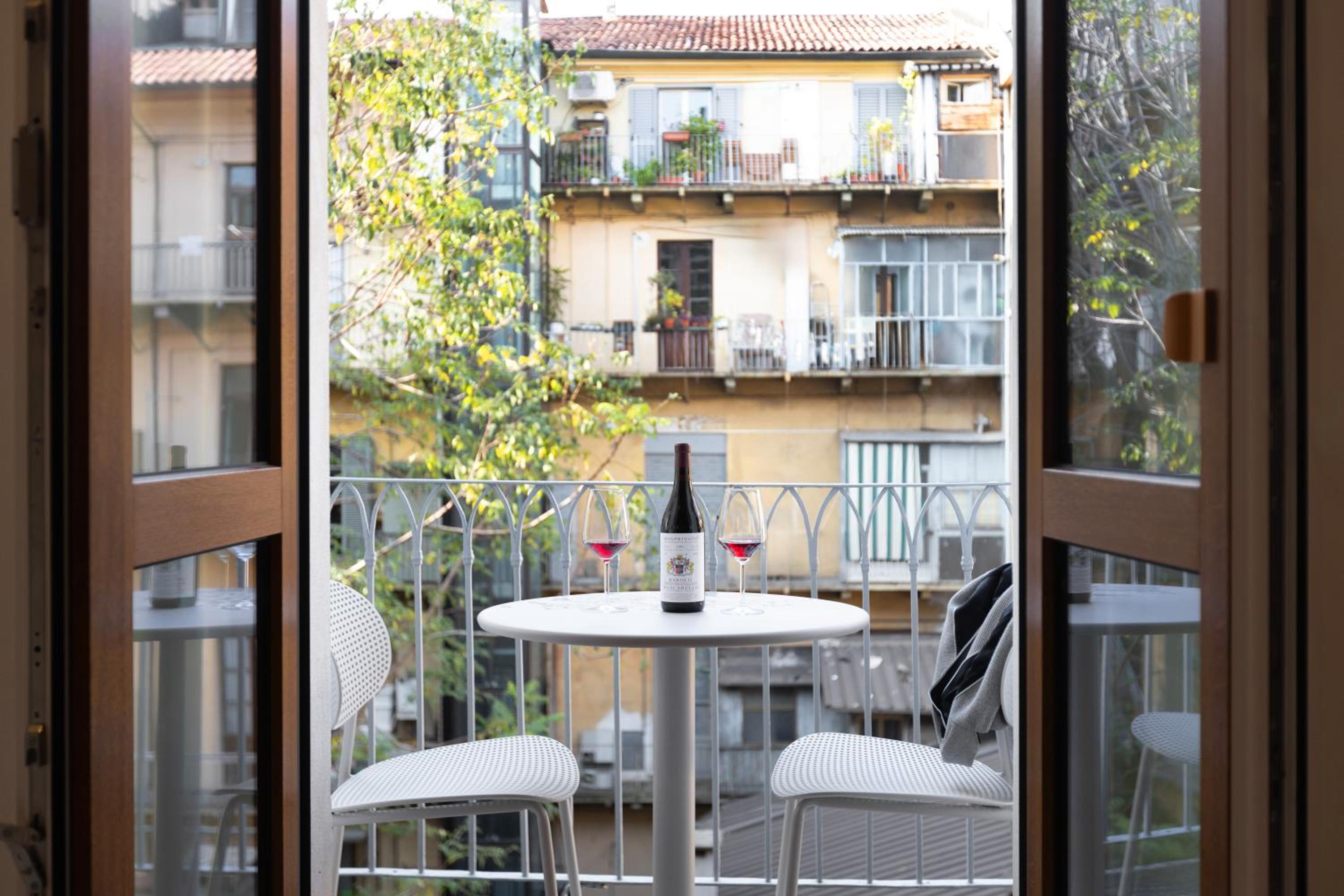 Gioberti's Apartment - 100 sqm - 2 Bedrooms and Free Private Parking in the Center photo 3