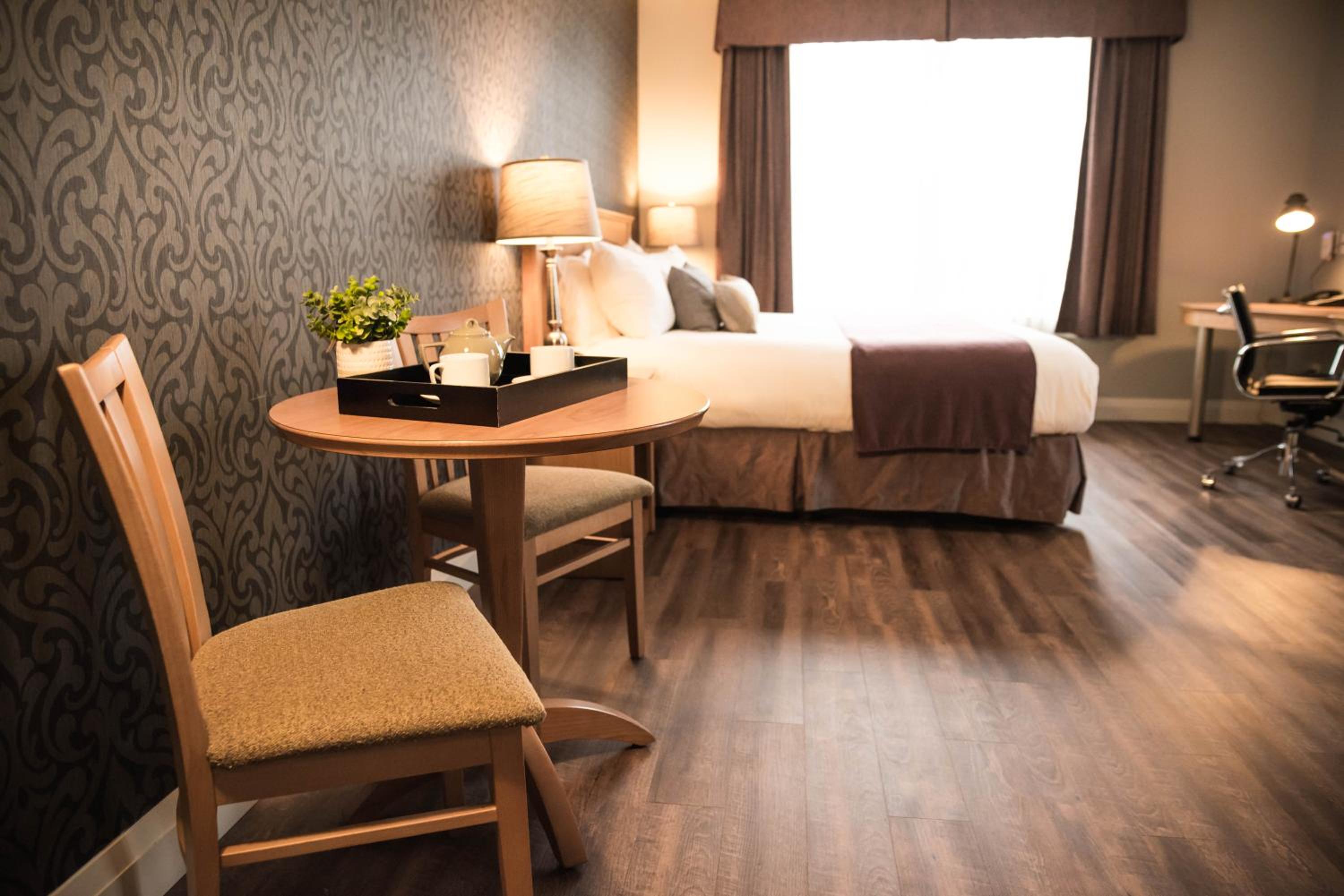 Cambridge Vacations - Cambridge Hotel and Conference Centre - Property Image 31