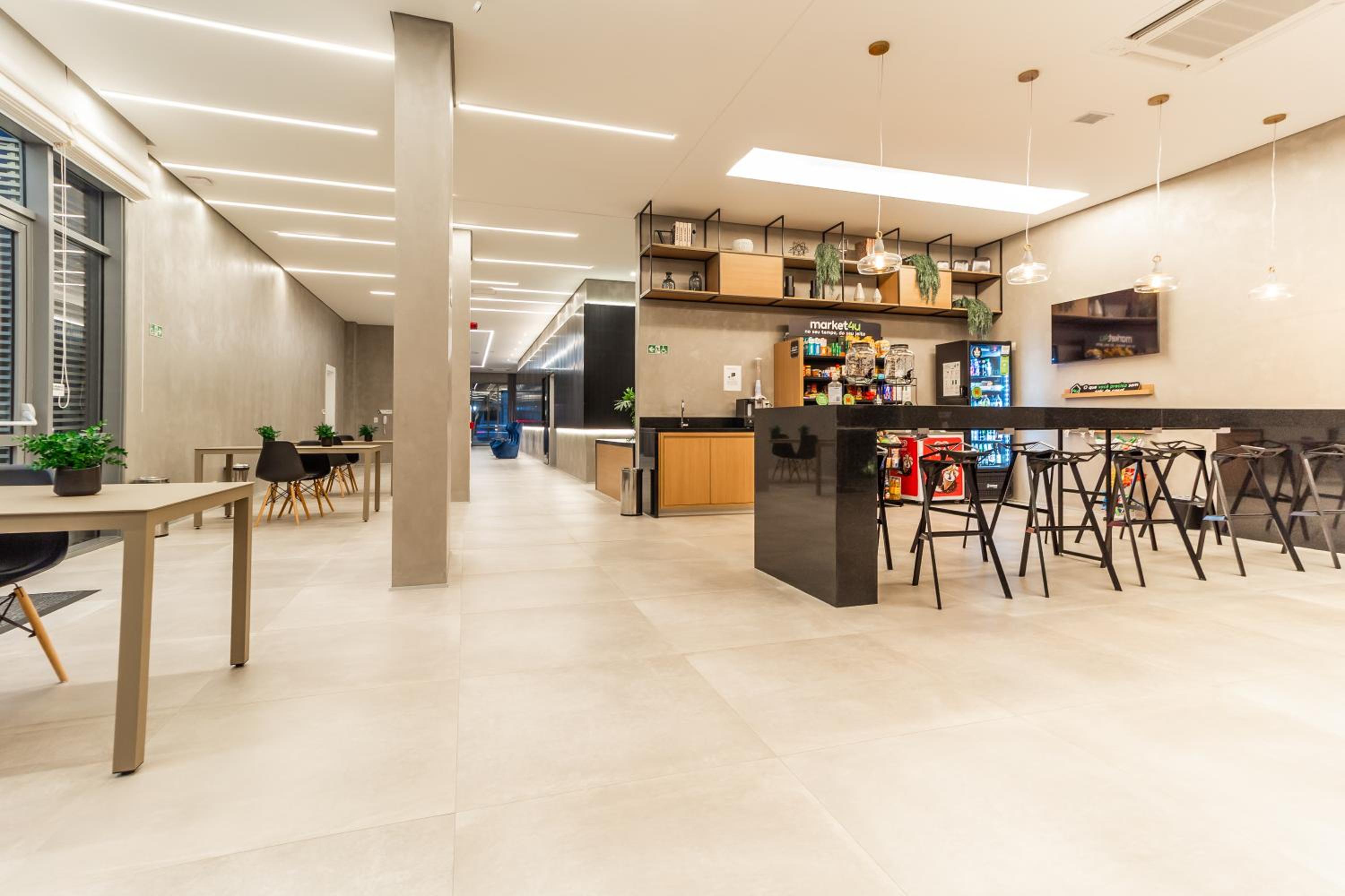 Studios no melhor ponto de Moema Garagem lazer e Metrô perto WIFI grátis
