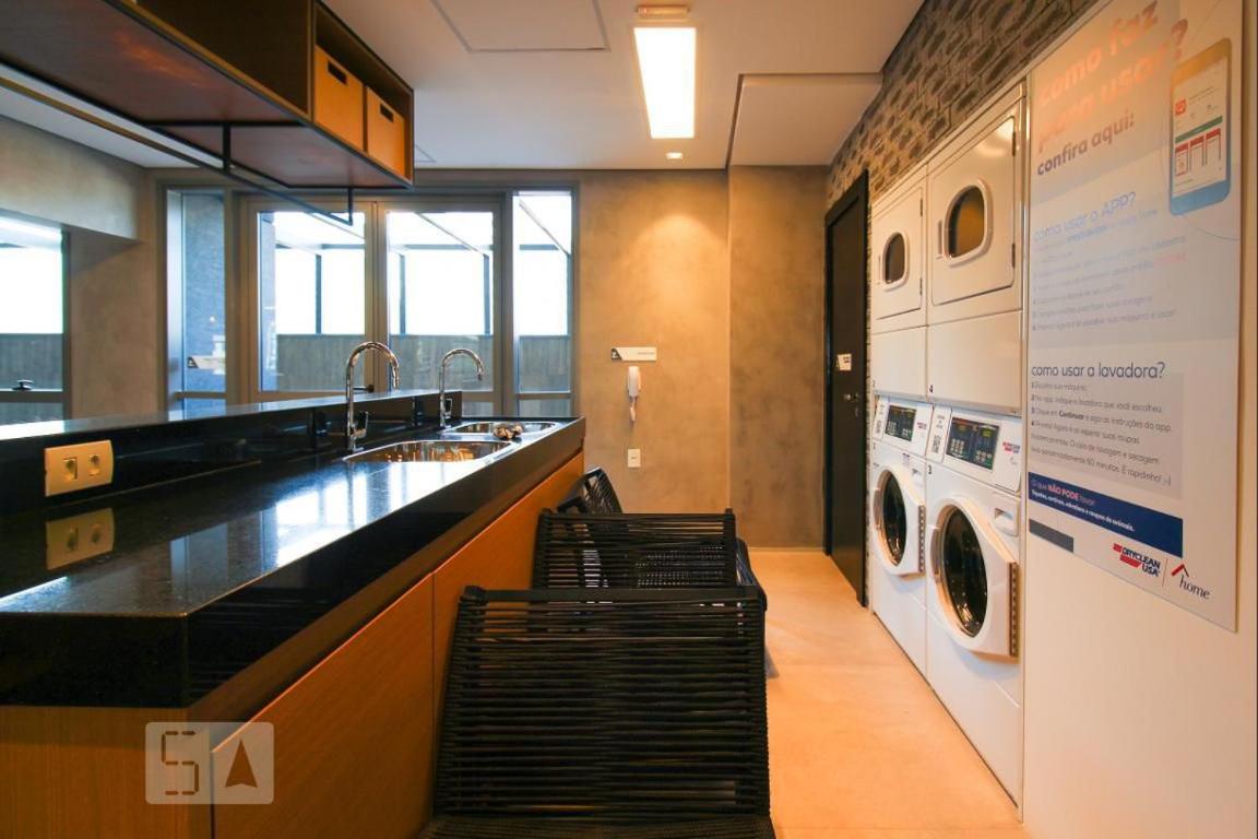 Studios no melhor ponto de Moema Garagem lazer e Metrô perto WIFI grátis
