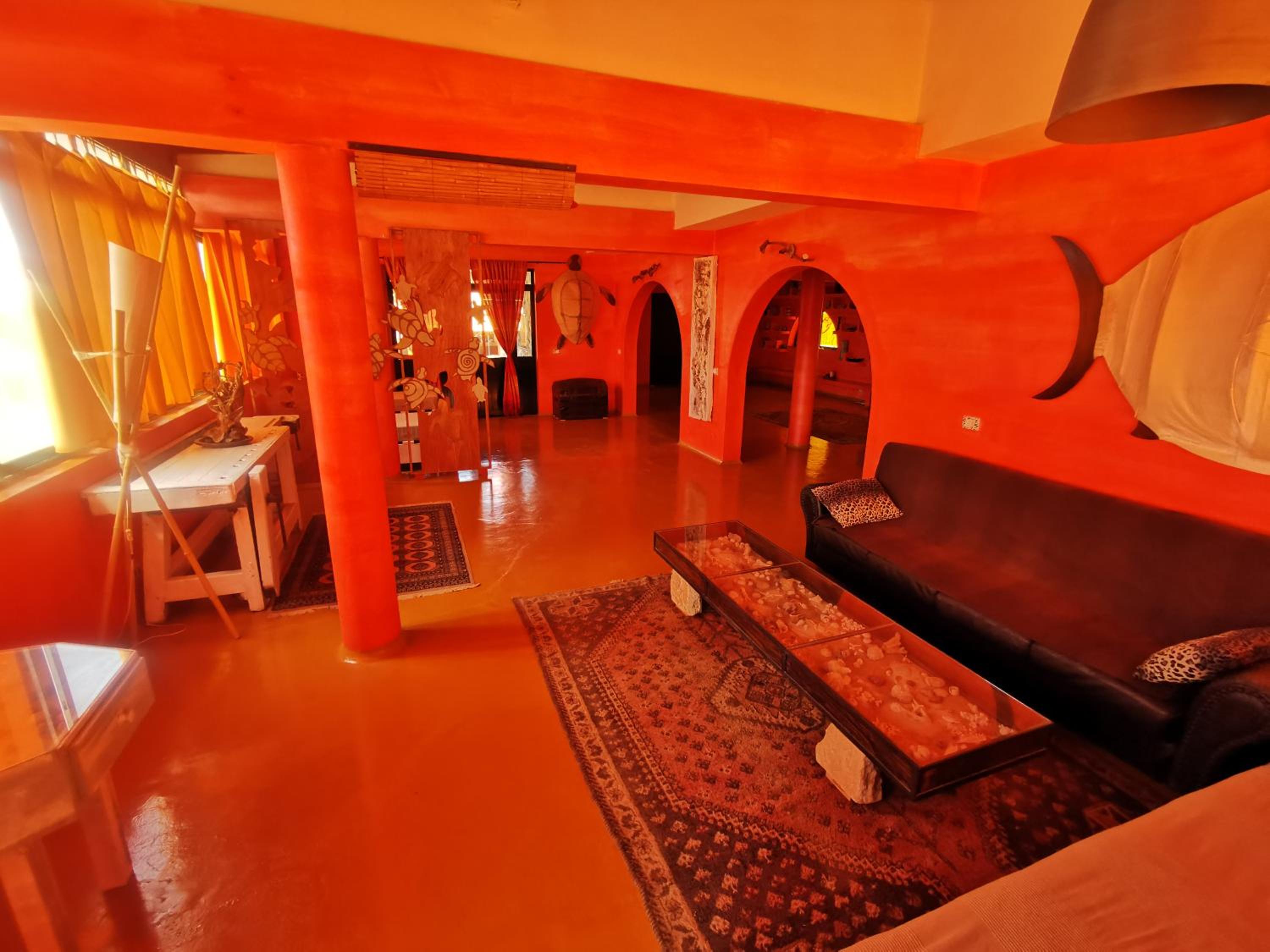 Surfactivity Guest House
