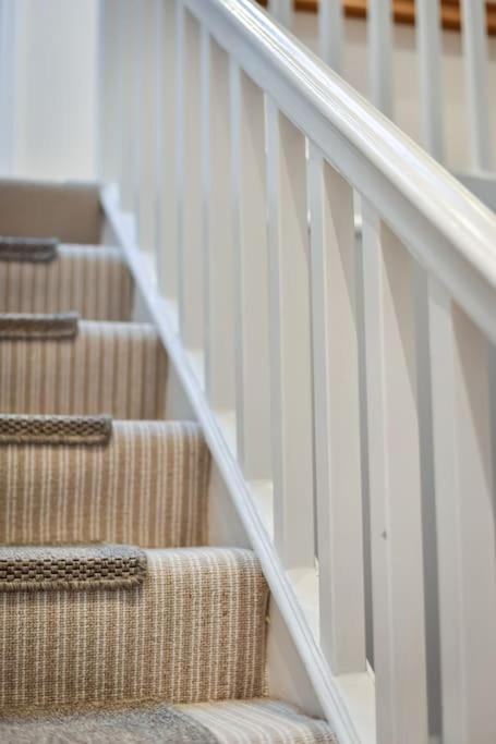 Chelsea London 2BR Maisonette view 3